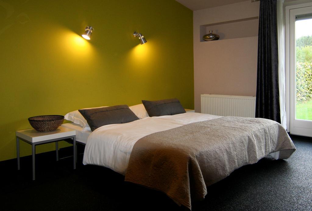 Zwaluwhof Bed and Breakfast Dalfsen Exterior foto